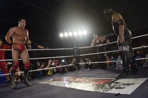 La guerra de la lucha libre entre Puerto Rico y México La guerra de la lucha libre entre Puerto Rico y México