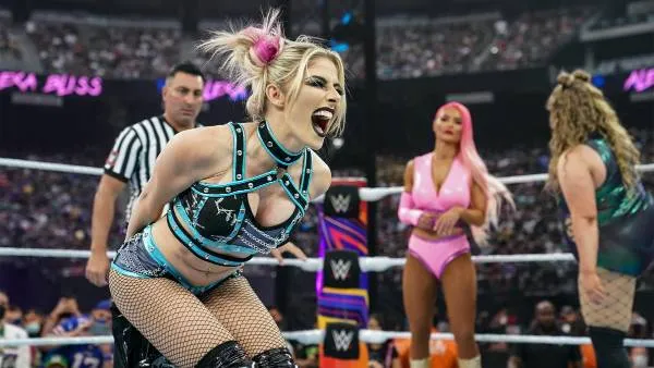 La nueva y sorprendente imagen de Alexa Bliss