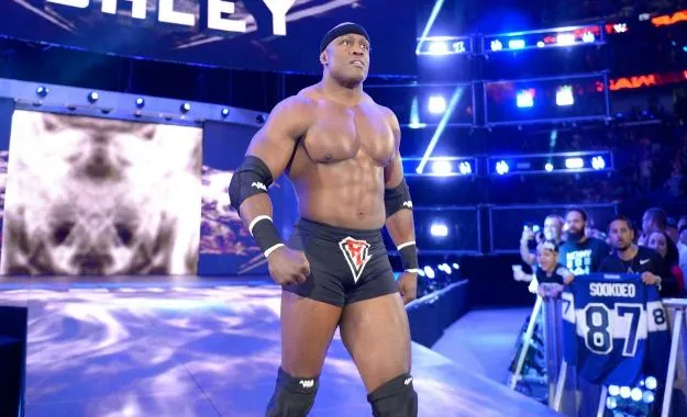 Lashley vs Brock Lesnar