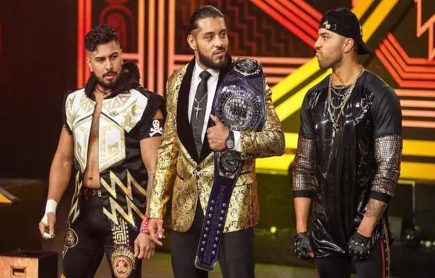 Legado-Del-Fantasma WWE