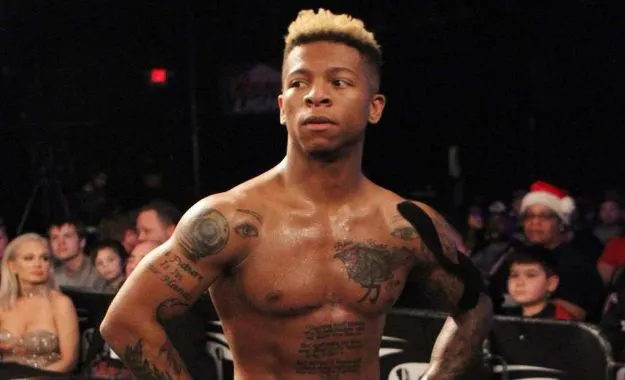 Lio Rush comenta sobre aquel polémico Tweet en relación al despido de Emma