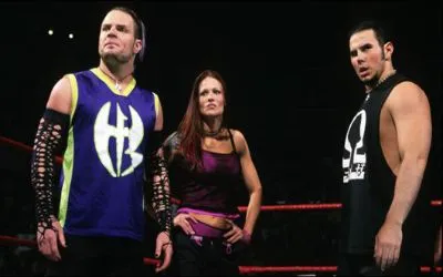 Lita con The Hardys cuando eran Team Xtreme Lita con The Hardys cuando eran Team Xtreme