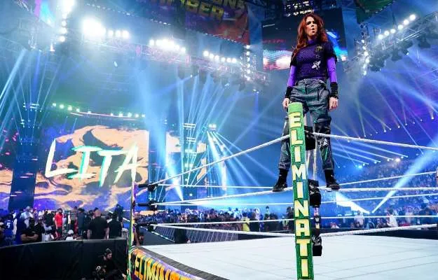 Lita pensó que enfrentaría a otra Campeona antes que a Becky Lynch Lita pensó que enfrentaría a otra Campeona antes que a Becky Lynch