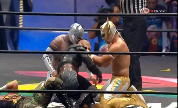 Los Jinetes del Aire retienen los campeonatos mundiales de tercias en Triplemania 27 Los Jinetes del Aire retienen los campeonatos mundiales de tercias en Triplemania 27