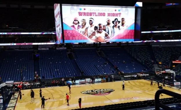 Los New Orleans Pelicans de la NBA celebraron la noche del wrestling