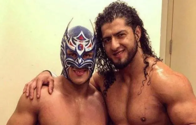 Luchadores mexicanos que actualmente son campeones en el extranjero Luchadores mexicanos que actualmente son campeones en el extranjero