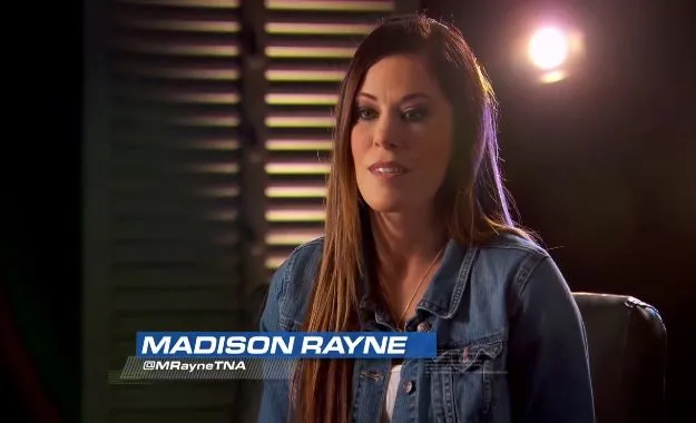Madison Rayne habla sobre los campeonatos de parejas femeninos Madison Rayne
