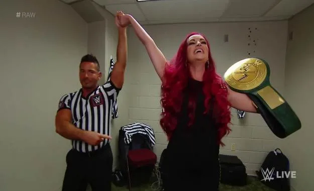 María Kanellis es la nueva campeona 24_7 de WWE en WWE RAW
