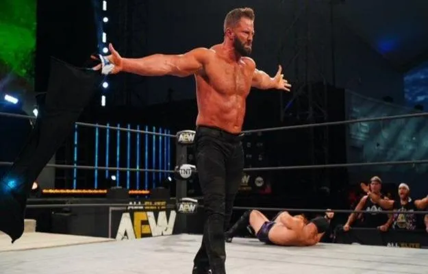 Matt Cardona vence al cáncer Matt Cardona vence al cáncer