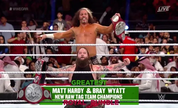 Matt Hardy & Bray Wyatt nuevos campeones por pareja de WWE RAW en Greatest Royal Rumble Matt Hardy y Bray Wyatt nuevos campeones por pareja de WWE RAW en Greatest Royal Rumble