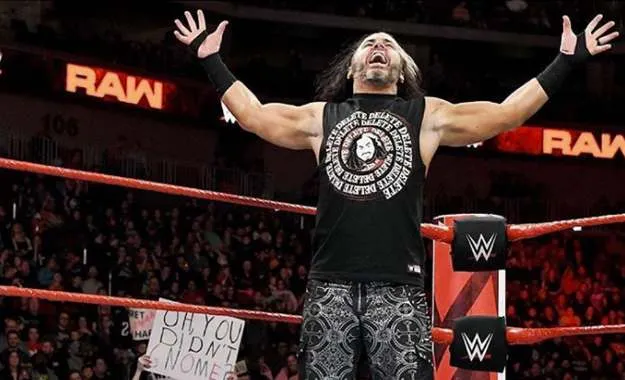 Matt Hardy habla sobre perder a su madre por cáncer a una edad temprana