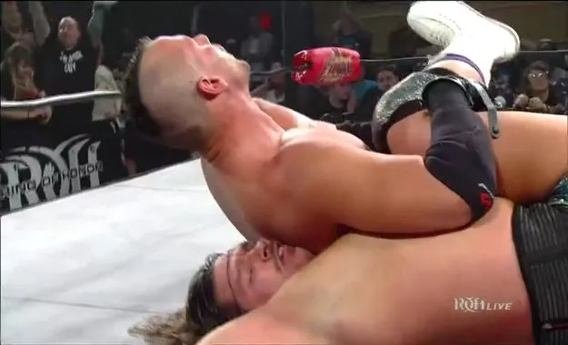 Matt Taven derrotó a Dalton Castle en ROH Final Battle Matt Taven derrotó a Dalton Castle en ROH Final Battle