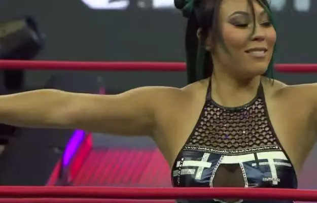 Mia Yim 2