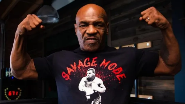 Mike Tyson pudo aparecer en WWE SummerSlam Mike Tyson pudo aparecer en WWE SummerSlam