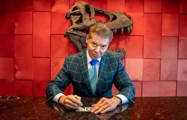 Mr McMahon regresa en Survivor Series 2021