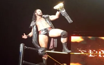 NXT en St. Catharine