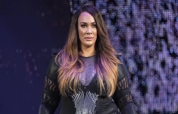 Nia Jax Nia Jax revela su nuevo nombre luchístico