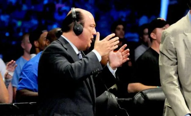 Paul Heyman podría estar en la mesa de comentaristas de RAW