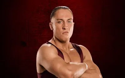 Pete Dunne sufre un accidente en Estados Unidos Pete Dunne sufre un accidente en Estados Unidos