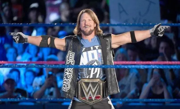 Aj Styles anuncio de la portada de WWE 2K19