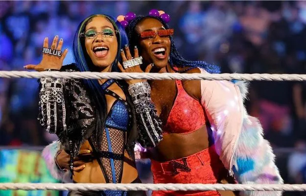 Posible razón de la gran molestia de Sasha Banks y Naomi con WWE