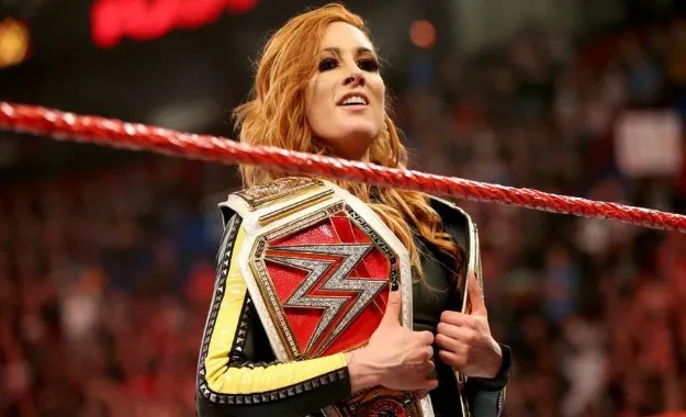 Posible spoiler sobre el reinado de Becky Lynch como campeona femenina de WWE RAW Posible spoiler sobre el reinado de Becky Lynch como campeona femenina de WWE RAW