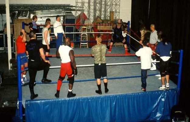 Primer WWE Performance Center Primer WWE Performance Center