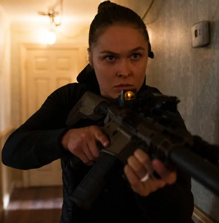 Primera imagen de Ronda Rousey en la película Mile 22