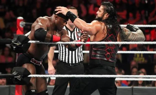 Primeras apuestas para el combate de Roman Reigns contra Bobby Lashley en WWE RAW