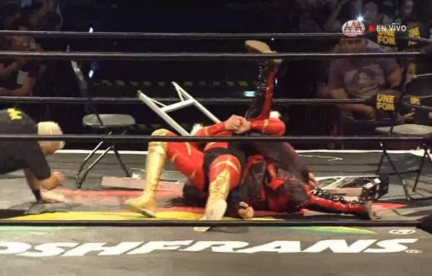 Puma King, Pagano y Aerostar ganan en AAA Verano de Escándalo Puma King, Pagano y Aerostar ganan en AAA Verano de Escándalo