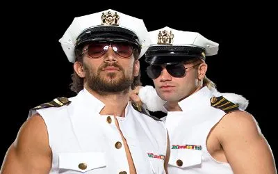 Quienes son los atacantes de Breezango