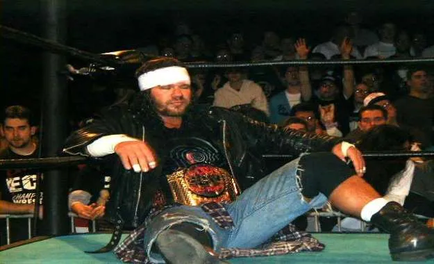 Raven habla sobre su carrera en la ECW