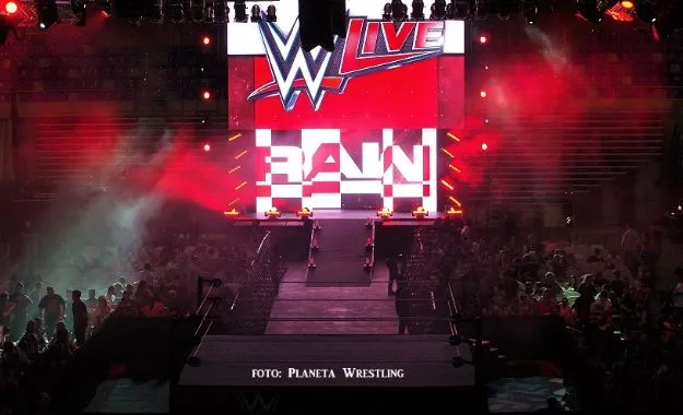 Raw WWE noticias Raw