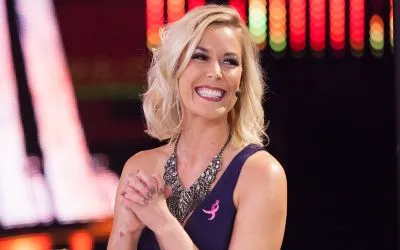 Renee Young Renee Young WWE Noticias