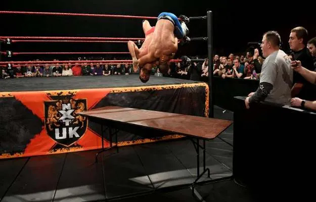 Resultados de WWE NXT UK del 6 de Marzo