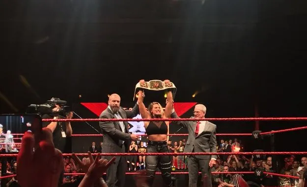 Rhea Ripley campeona de NXT UK Rhea Ripley campeona de NXT UK