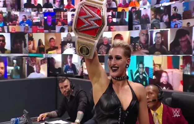 Rhea Ripley descalificada pero retiene el Campeonato de RAW en Hell in a Cell Rhea Ripley descalificada pero retiene el Campeonato de RAW en Hell in a Cell