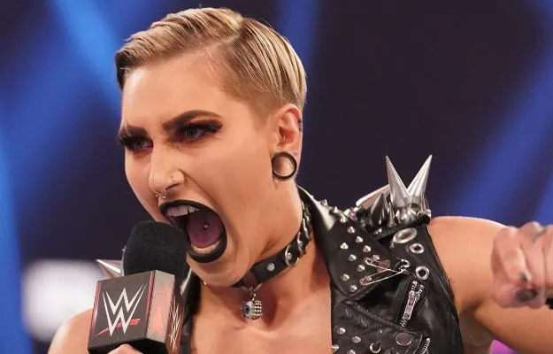 Rhea Ripley rompe el silencio tras abandonar a Liv Morgan en RAW Rhea Ripley rompe el silencio tras abandonar a Liv Morgan en RAW