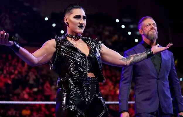 Rhea Ripley rompe su personaje para hablar sobre Edge