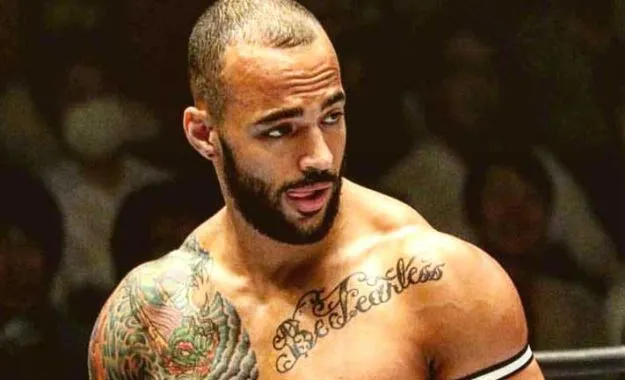 Ricochet comenta sobre el regreso de Neville al Wrestling