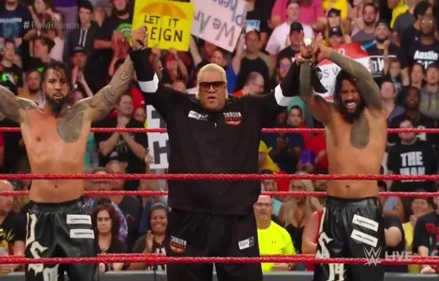 Rikishi regresa en RAW Reunion Rikishi regresa en RAW Reunion