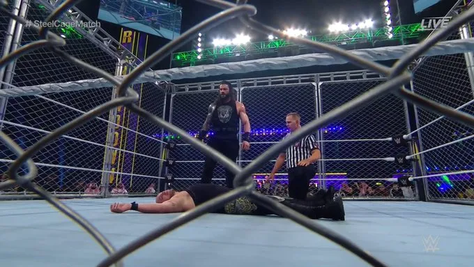 Roman Reigns vence a King Corbin Roman Reigns Vence A King Corbin