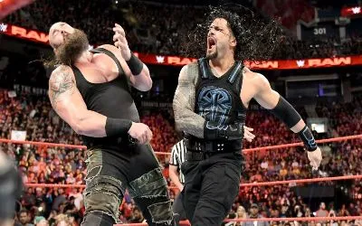 Roman Reigns vs Braun Storwman en RAW Last Man Standing en RAW