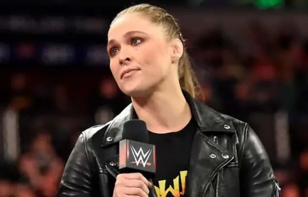 Ronda Rousey habla sobre los cambios de ideas creativas en WWE Ronda Rousey habla sobre los cambios de ideas creativas en WWE