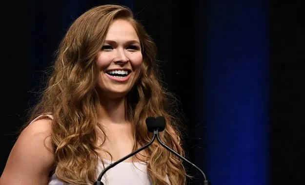 Ronda Rousey salon de la fama de UFC Ronda Rousey salon de la fama de UFC