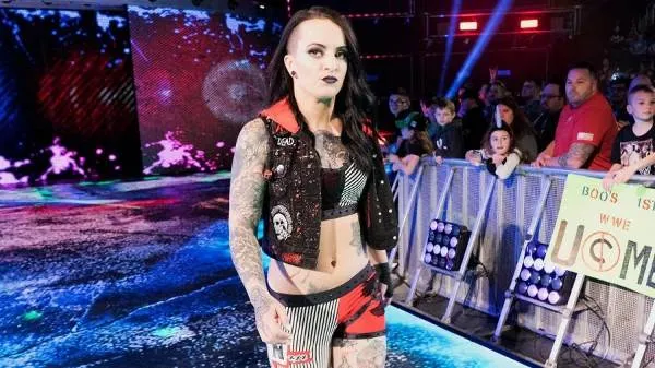 Ruby Riott lanza un comunicado tras su despido de WWE Ruby Riott lanza un comunicado tras su despido de WWE