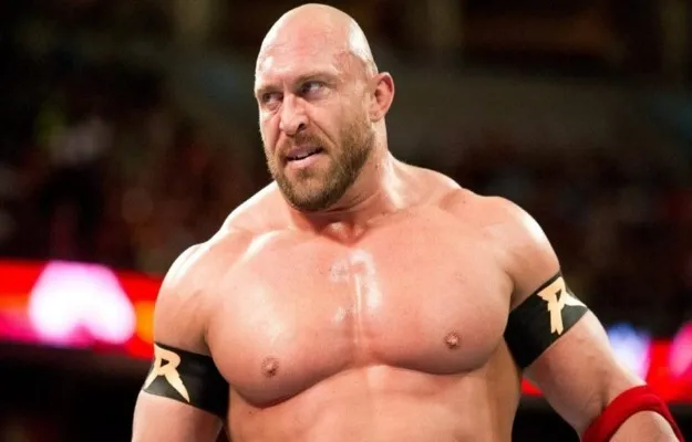 Ryback cuenta las secuelas que sufrió por el COVID-19 Ryback cuenta las secuelas que sufrió por el COVID-19