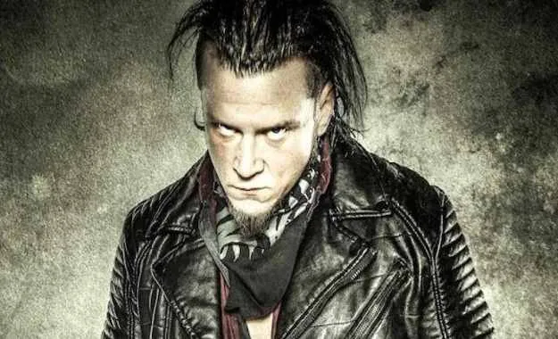 Sami Callihan reta a Chris Jericho Sami Callihan reta a Chris Jericho