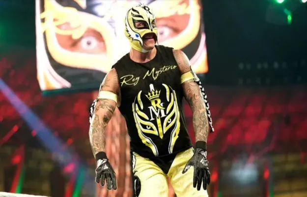 WWE REY MYSTERIO