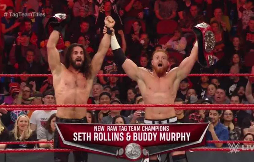 Seth Rollins y Buddy Murphy nuevos campeones por parejas de RAW